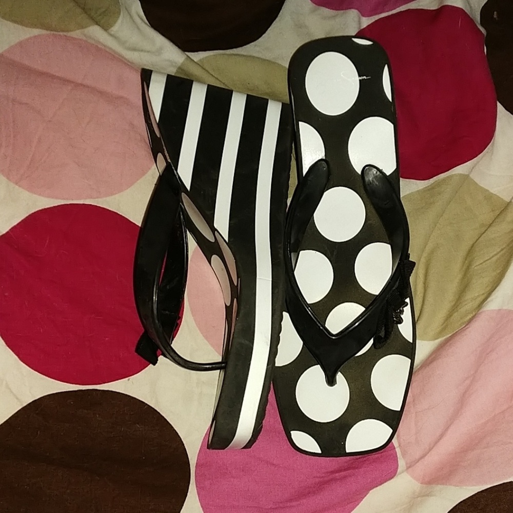 Jessica Simpson wedges